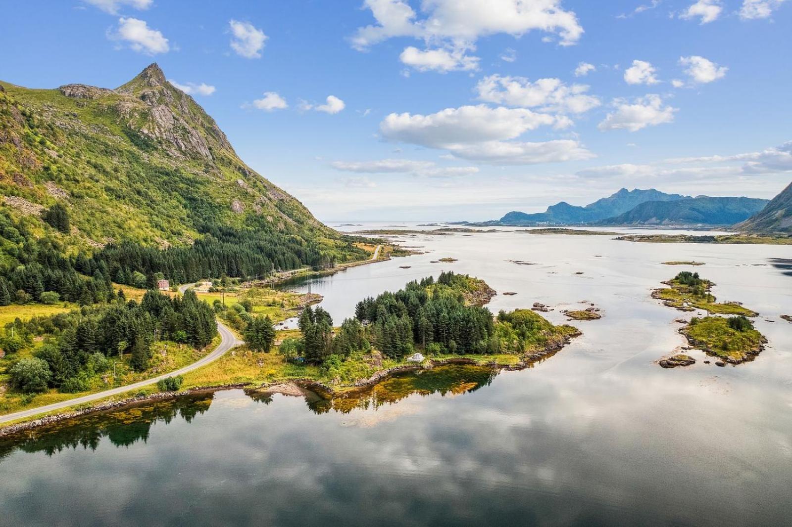 Flo Lofoten Nature Escape Valberg Exterior foto